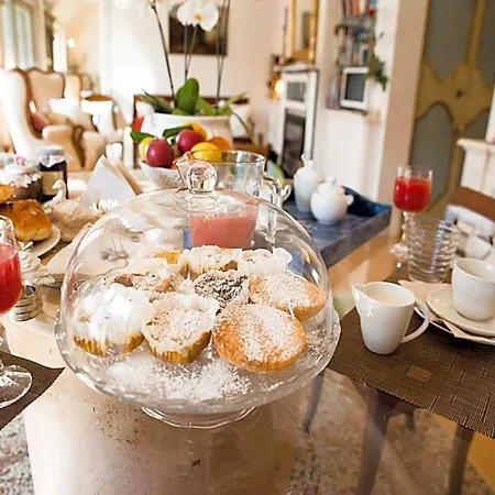 Casa Malena Bed & Breakfast 3*